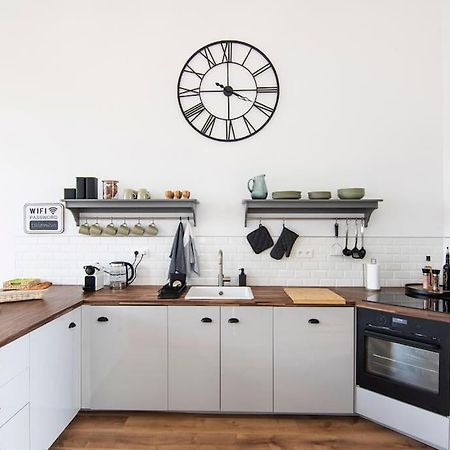 Treize Maison 3 Bed House In Centre Of Saint Severin Εξωτερικό φωτογραφία